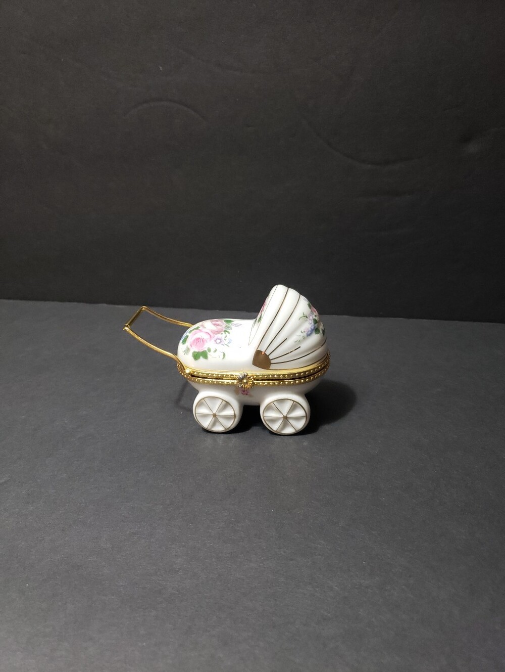 BABY CARRIAGE Floral Trinket Holder